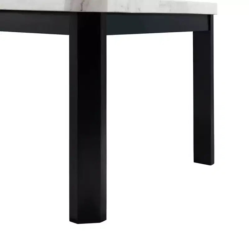 Picket House Furnishings Celine Tavolo da pranzo in marmo altezza standard bianco: Elegante base nera, 4 posti a sedere