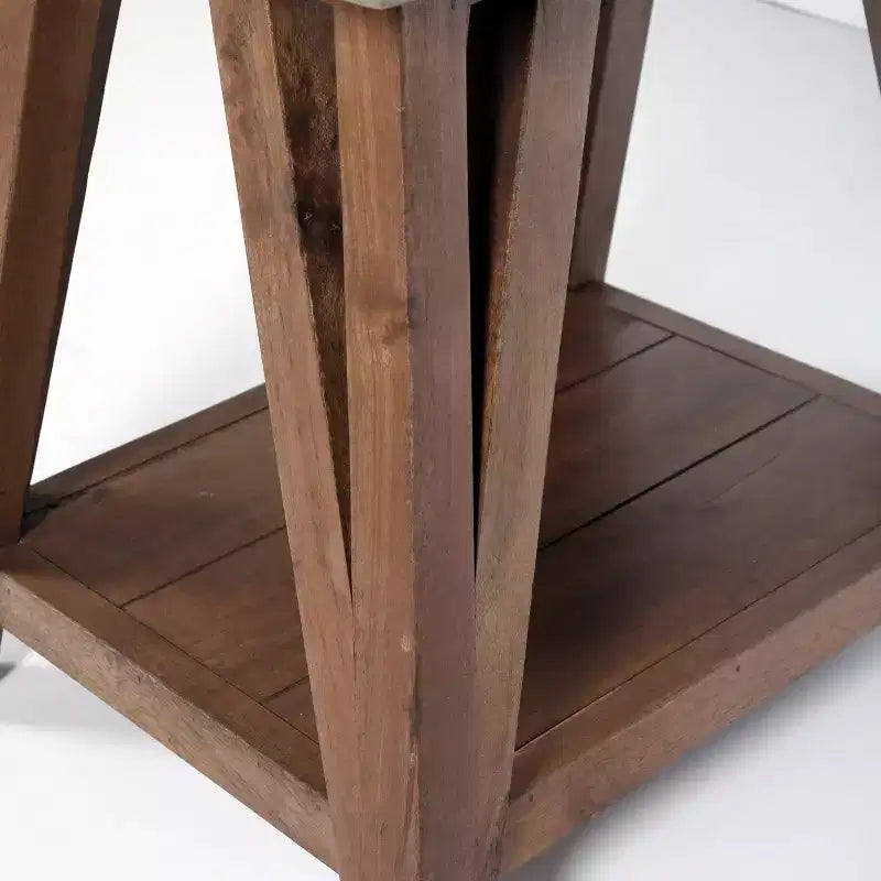 Tavolino Brookside con piano rivestito in cemento e legno grigio chiaro/marrone - Alaterre Furniture: moderno di metà secolo, quadrato, ripiano fisso