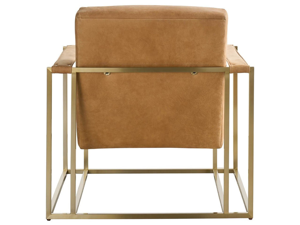 Poltrona di design - La base in metallo con struttura a giorno aggiunge un tocco arioso e architettonico, rendendola un'elegante aggiunta a salotti, uffici, camere da letto e