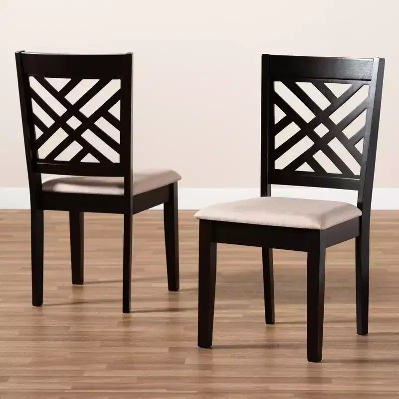 Set di 2 sedie da pranzo Caron imbottite in legno - Baxton Studio