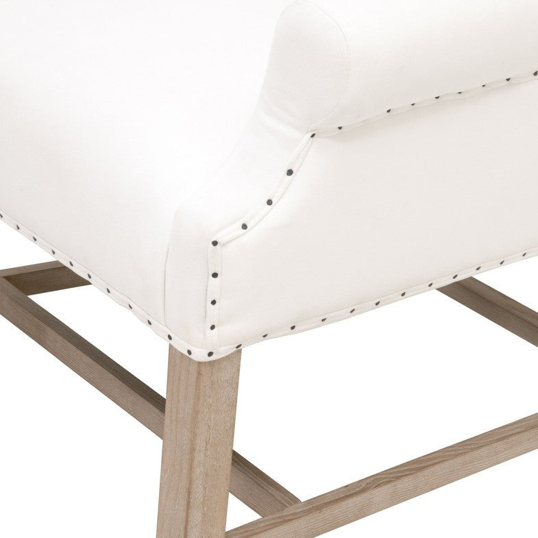 Poltrona - Misure 73,66 cm L x 73,66 cm P x 121,92 cm A. Seduta: 48,26 cm L x 48,26 cm P x 49,53 cm A (11,43 cm L x 63,5 cm A). Schienale: 71,12 cm L x 73,66 cm A (gamba 33,02 cm A). Materiali: Legno massello di frassino,
