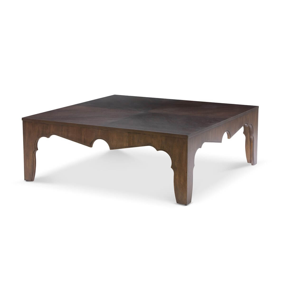 Tavolino da caffè – Dimensioni: 117 cm L x 117 cm P x 42 cm H Materiali: 95% MDF, 5% Acacia. Disponibile in tre finiture – Il tavolino combina la maestosa presenza delle Indie Occidentali britanniche