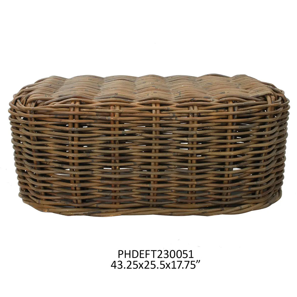 Tavolino da caffè in Rattan - Questo tavolino, con una finitura in legno invecchiato e un design ovale, è perfetto per aggiungere bellezza e carattere in stile rustico a qualsiasi salotto.