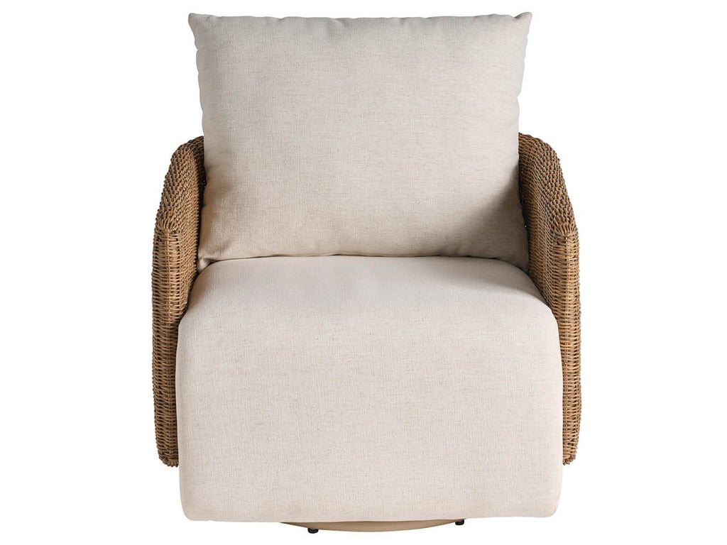 Sedia Girevole - Questo elegante articolo, che unisce la texture naturale al comfort moderno, presenta braccioli in stile vimini intrecciato abbinati a morbidi rivestimenti neutri per un'atmosfera calda,