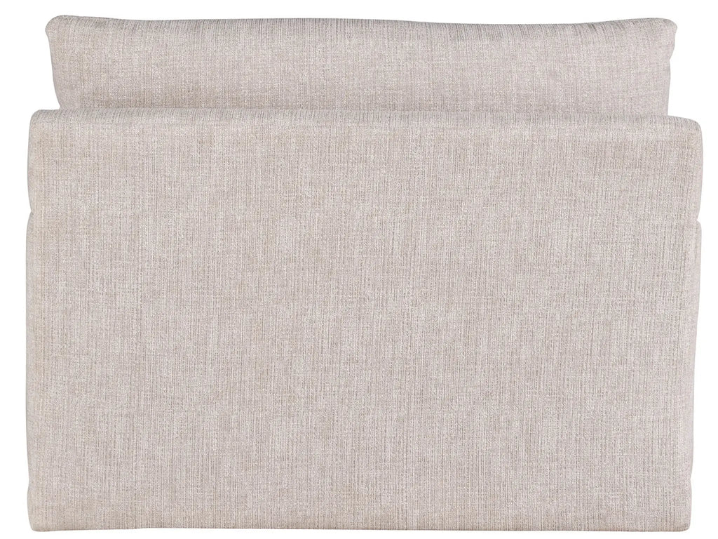 Poltrona Girevole - È oversize, super accogliente e ha quell'aspetto rilassato ma raffinato che si adatta splendidamente a qualsiasi spazio. - Misura 122 cm L x 117 cm P x 91 cm A Materi