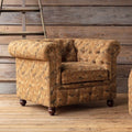 Poltrona Chesterfield - Sarebbe un'aggiunta unica ed elegante a qualsiasi ambiente in stile rustico moderno. Realizzata con rivestimento capitonné e stampa unica, questa poltrona è stan
